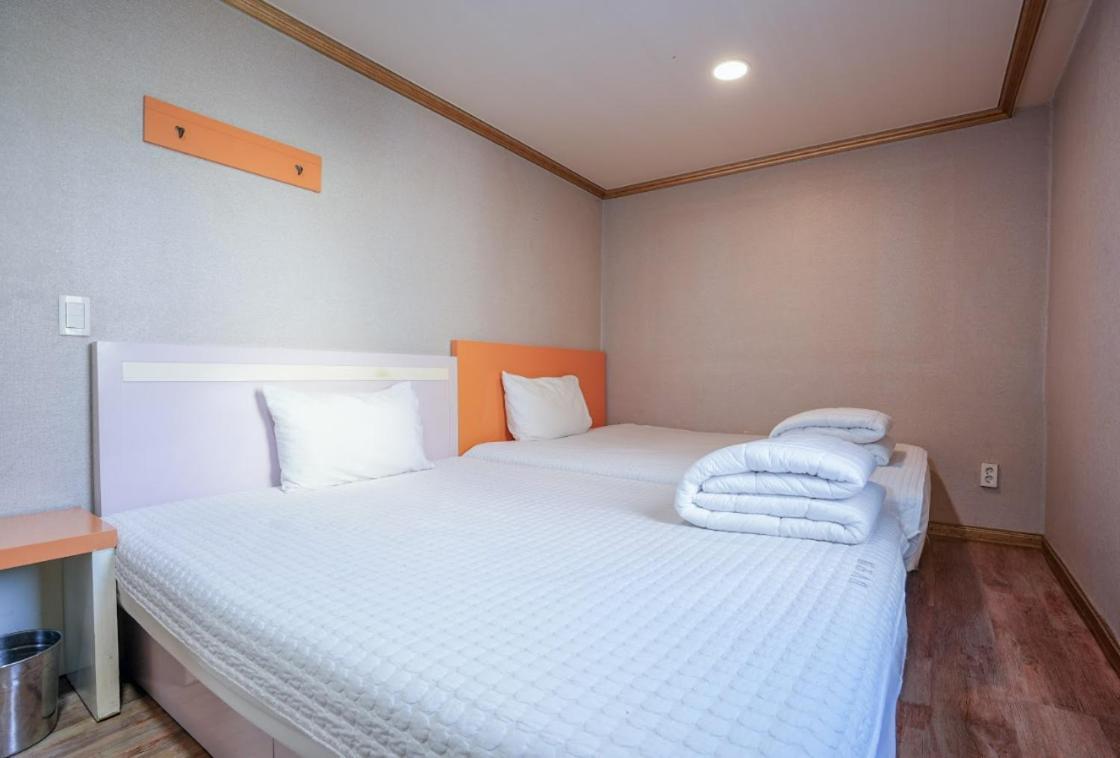 K Motel Daeyeon ปูซาน ภายนอก รูปภาพ